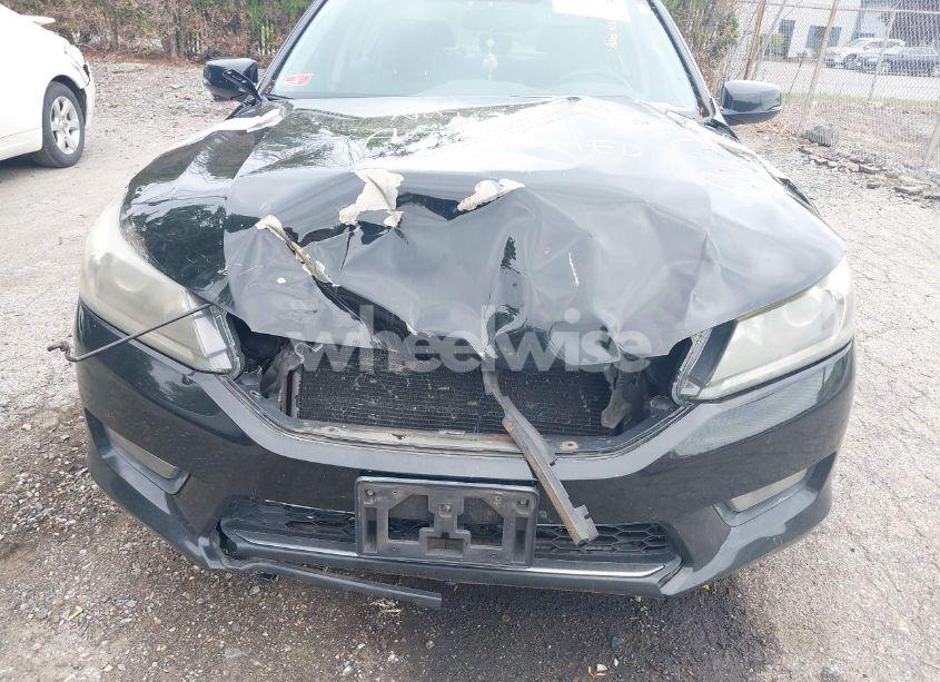 Photo 18 of 2015 Honda Accord EX-L (VIN 1HGCR2F86FA011911)