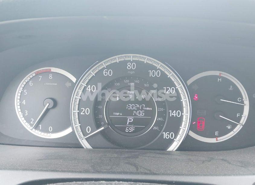 Photo 7 of 2015 Honda Accord EX-L (VIN 1HGCR2F86FA011911)