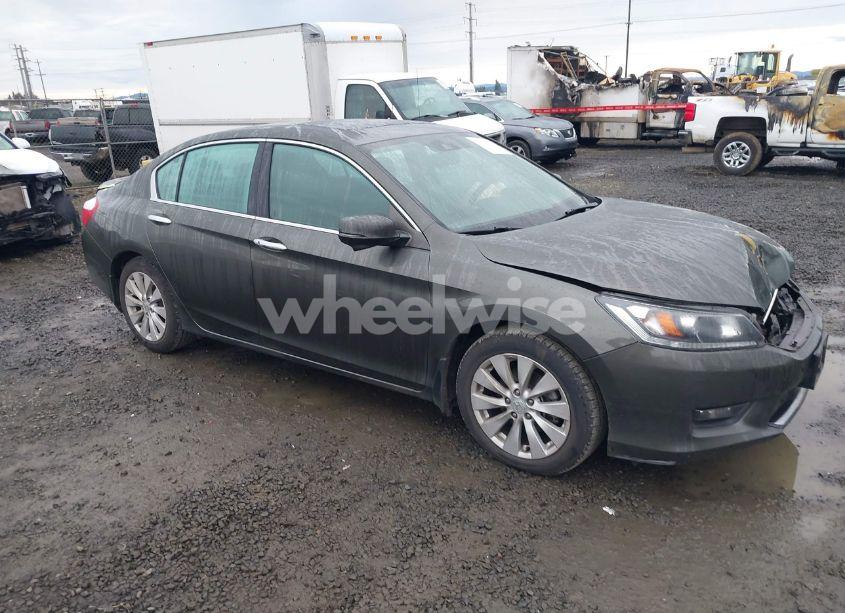2015 Honda Accord EX-L (VIN 1HGCR2F86FA047971) main photo
