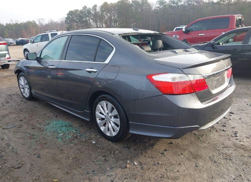 Photo 3 of 2015 Honda Accord EX-L (VIN 1HGCR2F86FA060977)