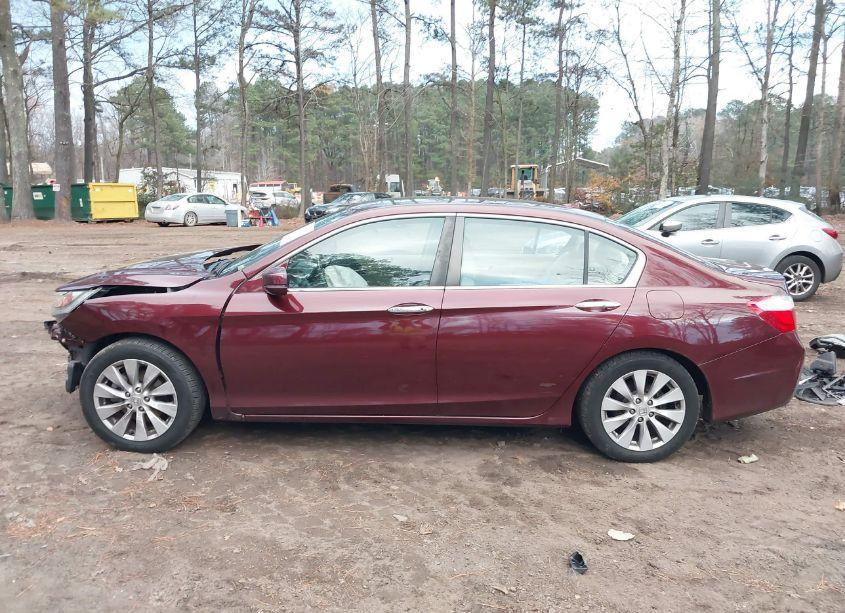 Photo 14 of 2015 Honda Accord EX-L (VIN 1HGCR2F86FA100040)