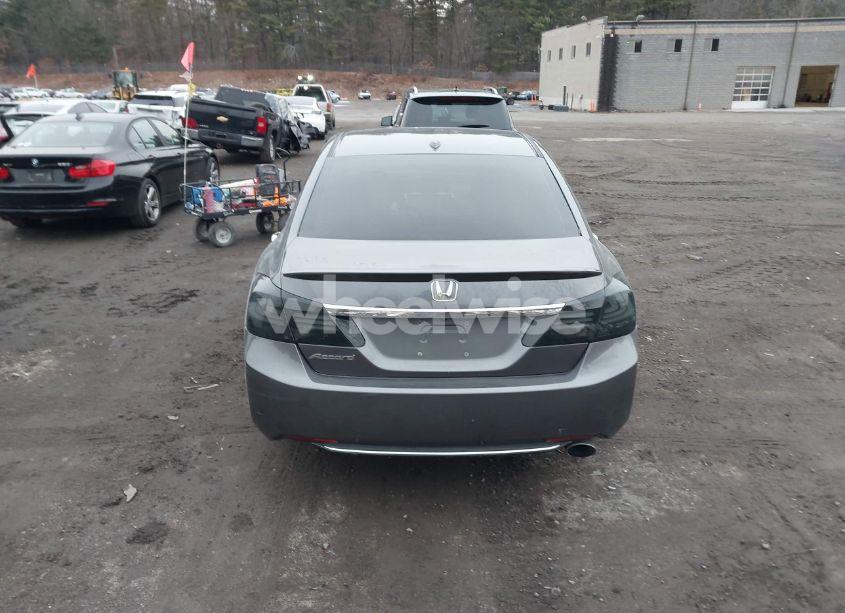 Photo 16 of 2015 Honda Accord EX-L (VIN 1HGCR2F86FA137007)