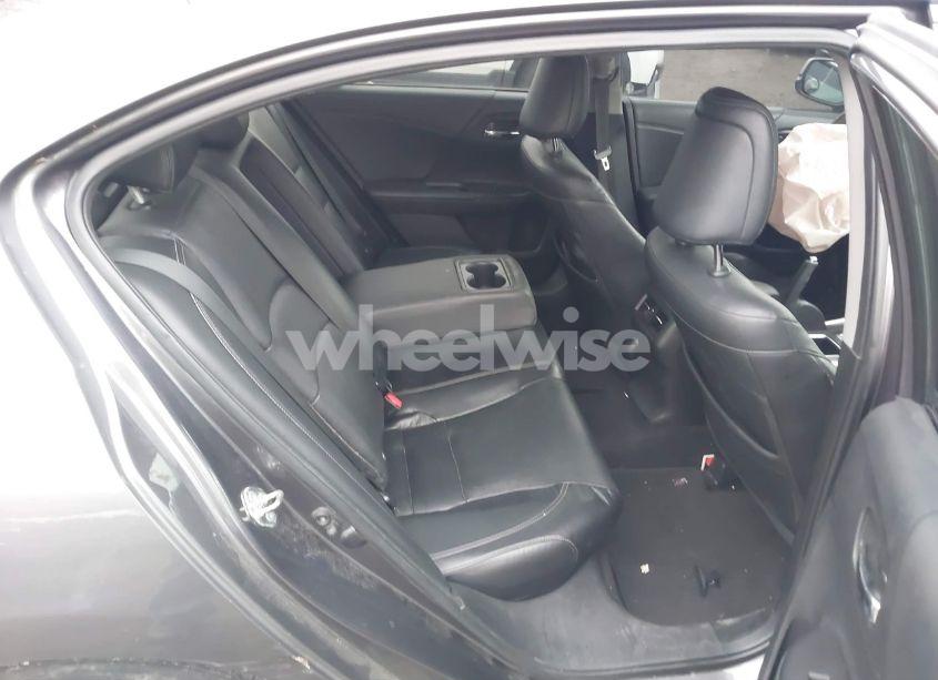 Photo 8 of 2015 Honda Accord EX-L (VIN 1HGCR2F86FA137007)