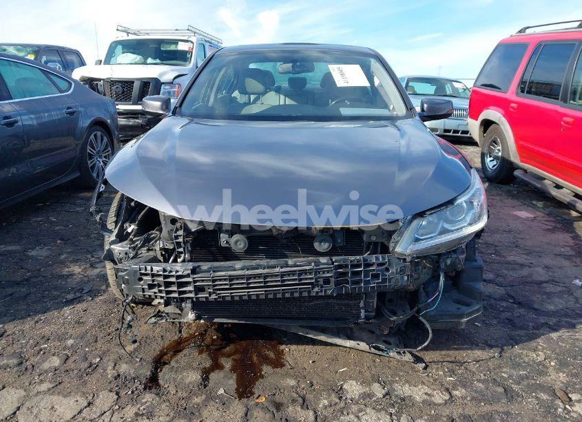 Photo 12 of 2016 Honda Accord EX-L (VIN 1HGCR2F86GA005883)