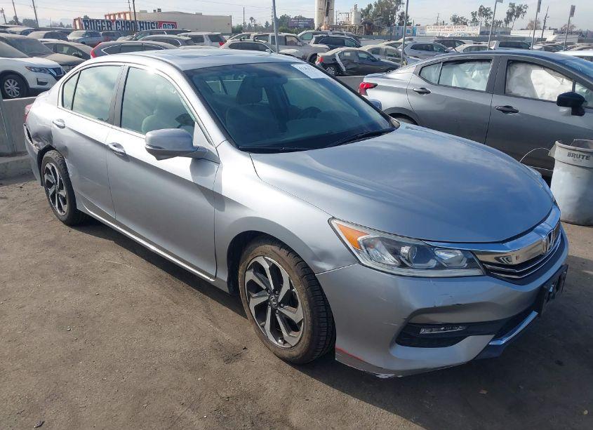 2016 Honda Accord EX-L (VIN 1HGCR2F86GA022084) main photo