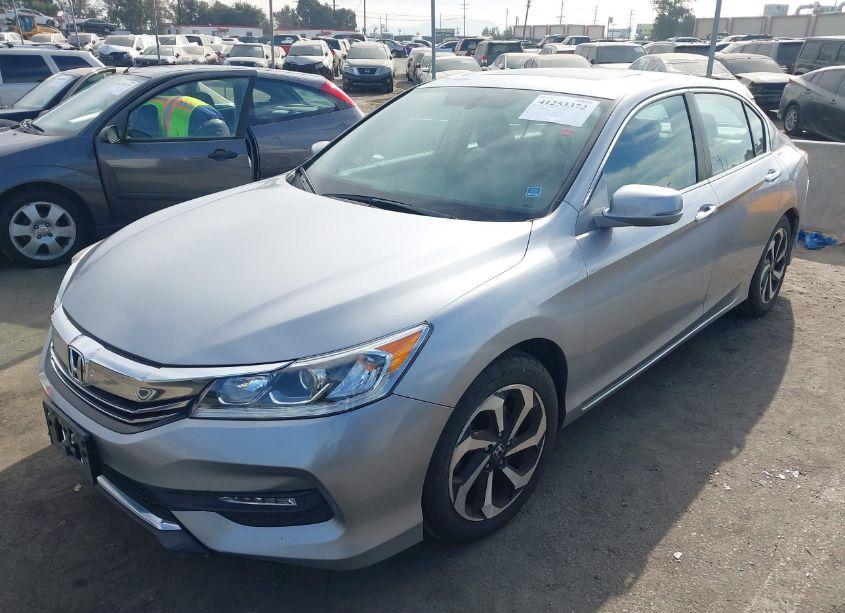 Photo 2 of 2016 Honda Accord EX-L (VIN 1HGCR2F86GA022084)