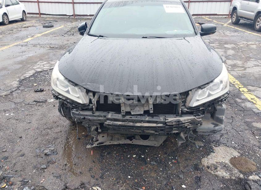 Photo 6 of 2016 Honda Accord EX-L (VIN 1HGCR2F86GA031741)