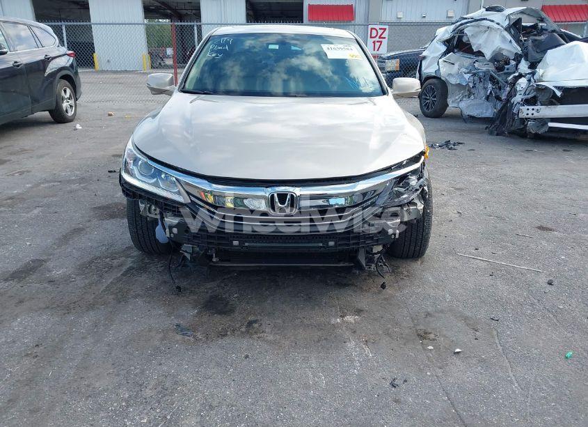 Photo 6 of 2016 Honda Accord EX-L (VIN 1HGCR2F86GA032050)