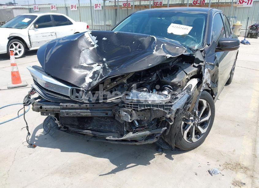 Photo 6 of 2016 Honda Accord EX-L (VIN 1HGCR2F86GA136523)