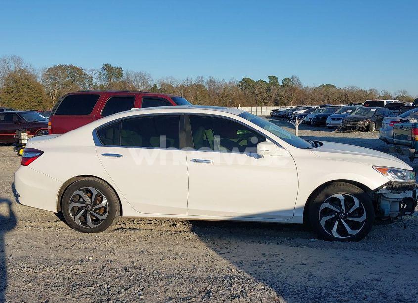 Photo 14 of 2016 Honda Accord EX-L (VIN 1HGCR2F86GA161485)