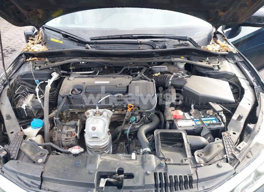 Photo 10 of 2016 Honda Accord EX-L (VIN 1HGCR2F86GA244625)