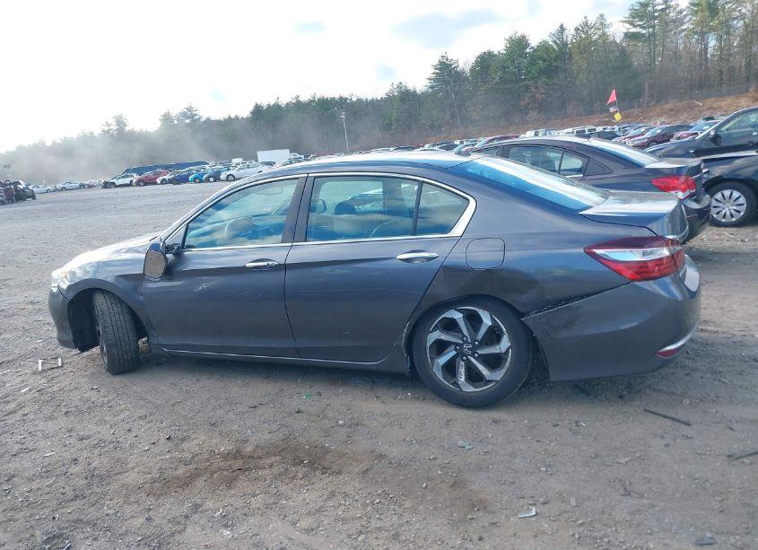 Photo 14 of 2017 Honda Accord EX-L (VIN 1HGCR2F86HA088331)