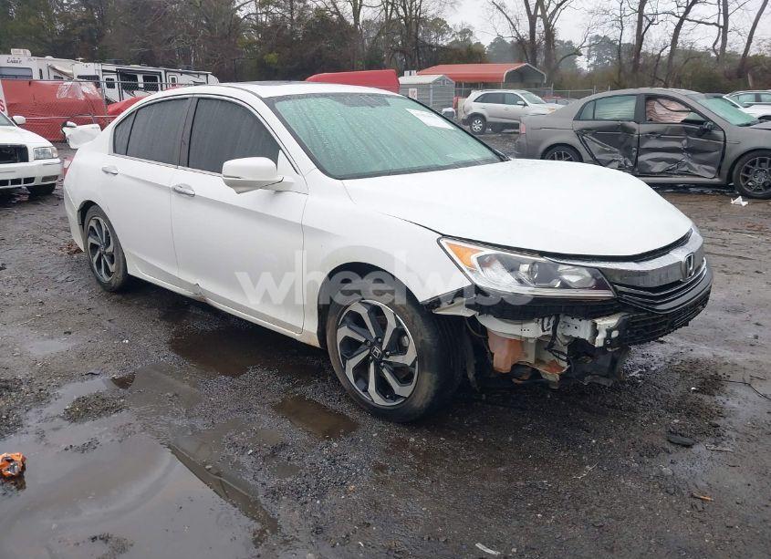 2017 Honda Accord EX-L (VIN 1HGCR2F86HA207978) main photo