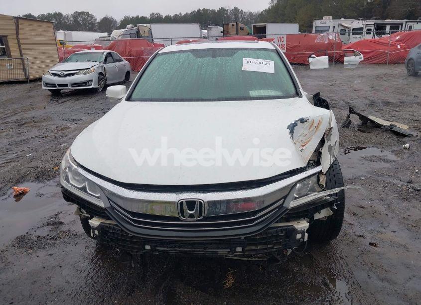 Photo 12 of 2017 Honda Accord EX-L (VIN 1HGCR2F86HA207978)