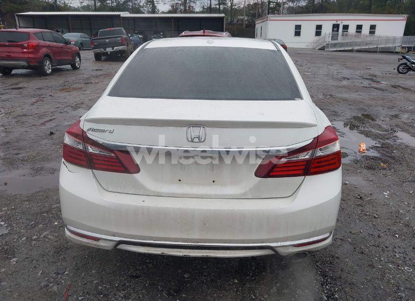 Photo 16 of 2017 Honda Accord EX-L (VIN 1HGCR2F86HA207978)