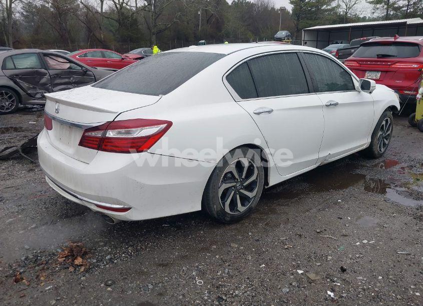 Photo 4 of 2017 Honda Accord EX-L (VIN 1HGCR2F86HA207978)