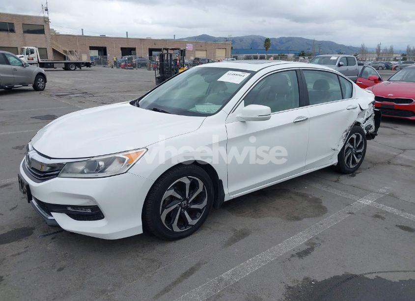 Photo 2 of 2017 Honda Accord EX-L (VIN 1HGCR2F86HA236347)