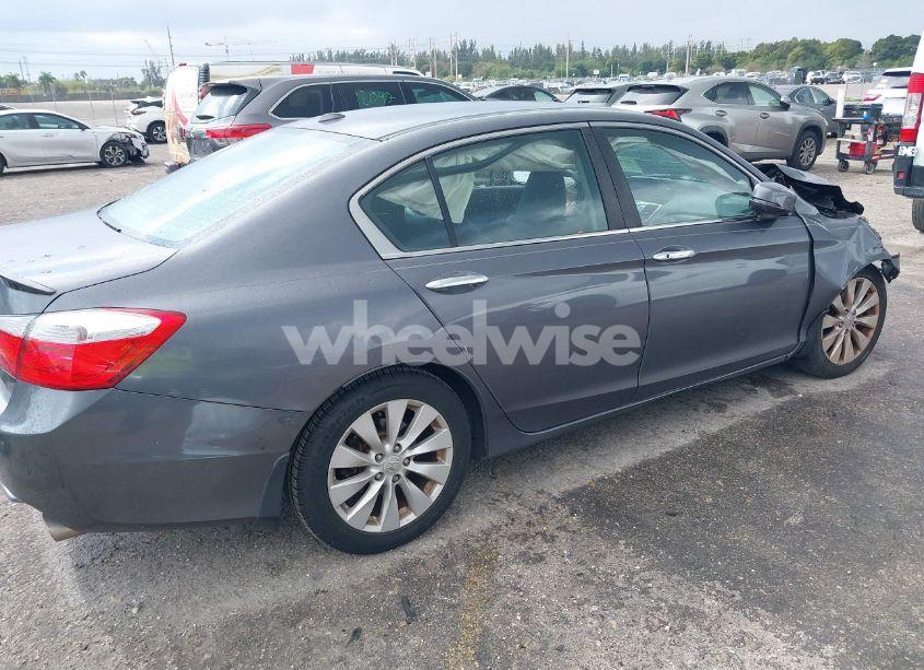 Photo 4 of 2013 Honda Accord EX-L (VIN 1HGCR2F87DA026429)
