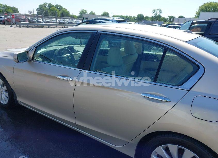 Photo 14 of 2013 Honda Accord EX-L (VIN 1HGCR2F87DA069393)