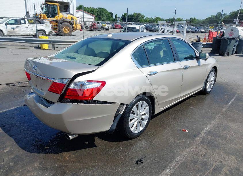 Photo 4 of 2013 Honda Accord EX-L (VIN 1HGCR2F87DA069393)