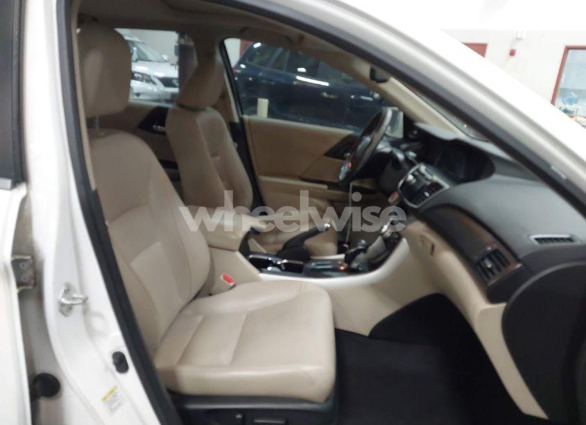 Photo 5 of 2013 Honda Accord EX-L (VIN 1HGCR2F87DA126563)