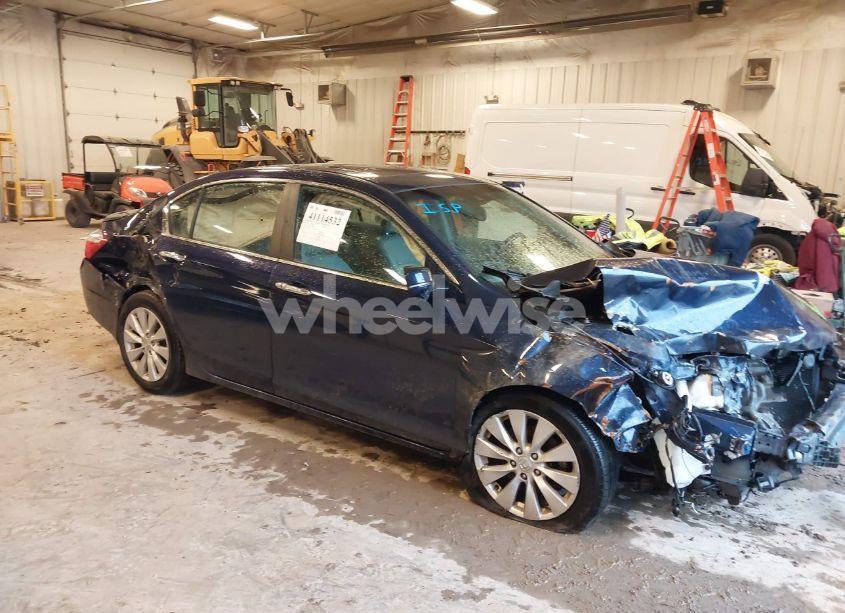 2013 Honda Accord EX-L (VIN 1HGCR2F87DA210429) main photo