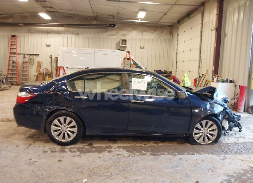 Photo 12 of 2013 Honda Accord EX-L (VIN 1HGCR2F87DA210429)