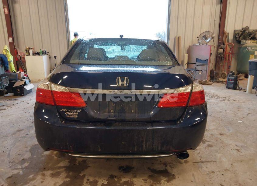 Photo 15 of 2013 Honda Accord EX-L (VIN 1HGCR2F87DA210429)
