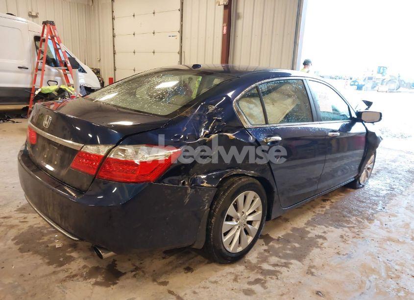 Photo 4 of 2013 Honda Accord EX-L (VIN 1HGCR2F87DA210429)