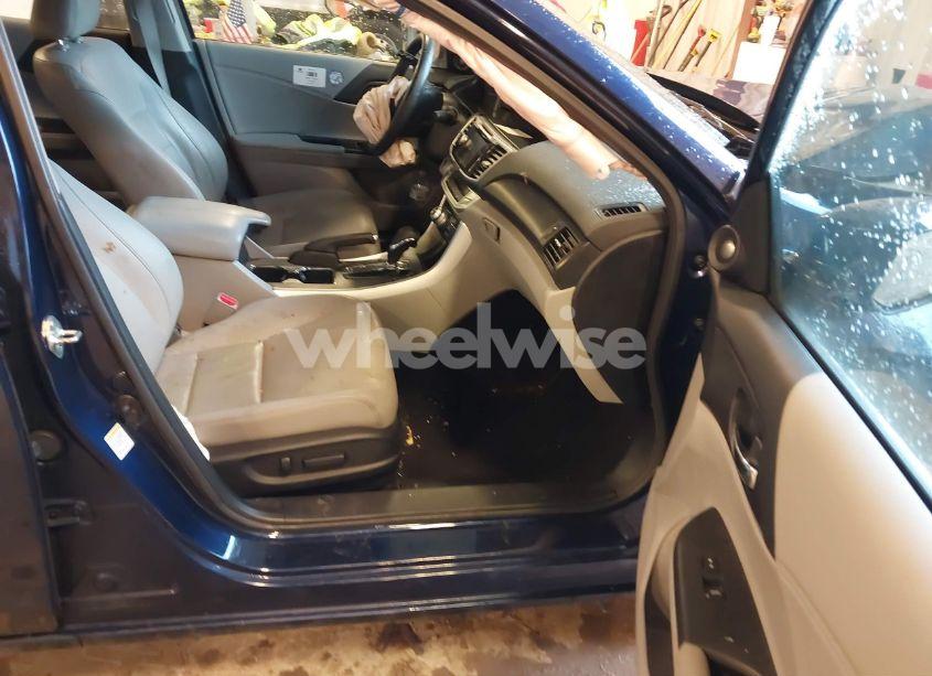 Photo 5 of 2013 Honda Accord EX-L (VIN 1HGCR2F87DA210429)