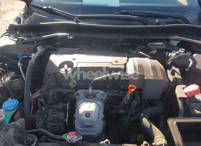Photo 10 of 2013 Honda Accord EX-L (VIN 1HGCR2F87DA225397)