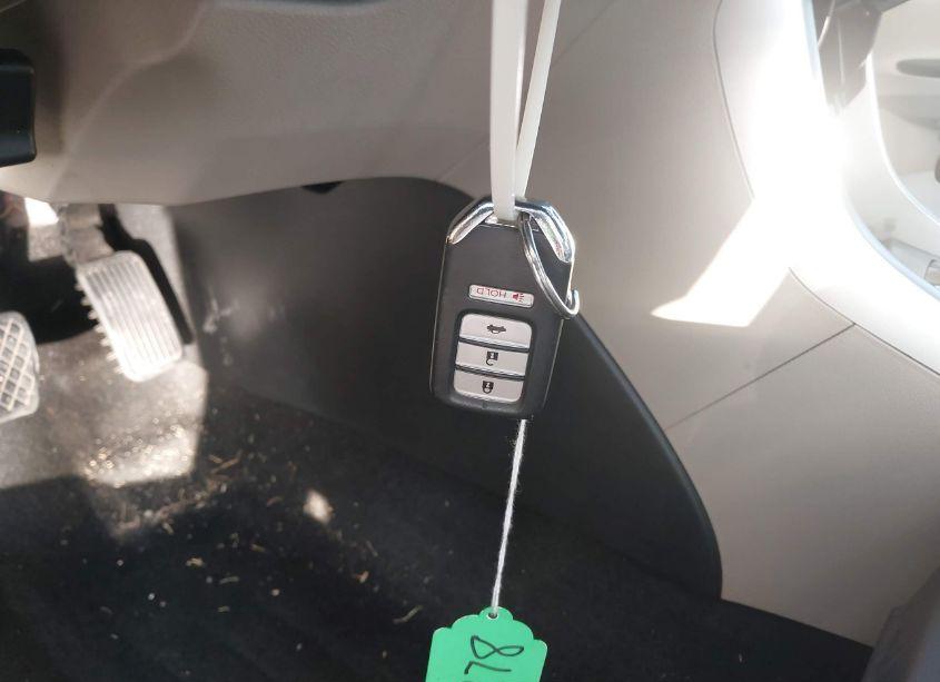 Photo 11 of 2013 Honda Accord EX-L (VIN 1HGCR2F87DA253037)