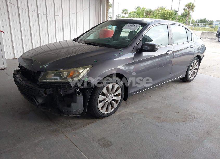 Photo 2 of 2014 Honda Accord EX-L (VIN 1HGCR2F87EA062364)