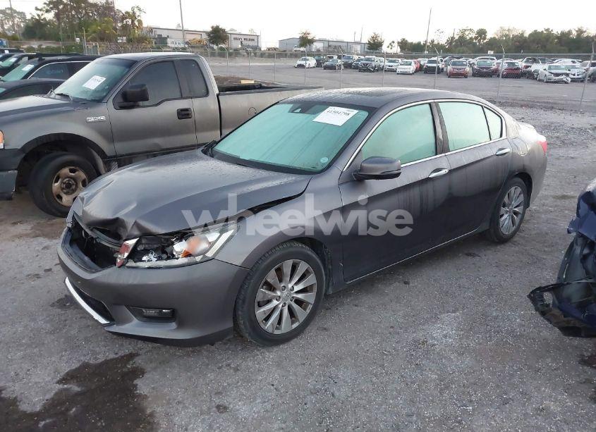Photo 2 of 2014 Honda Accord EX-L (VIN 1HGCR2F87EA072263)