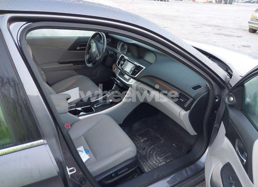 Photo 5 of 2014 Honda Accord EX-L (VIN 1HGCR2F87EA072263)