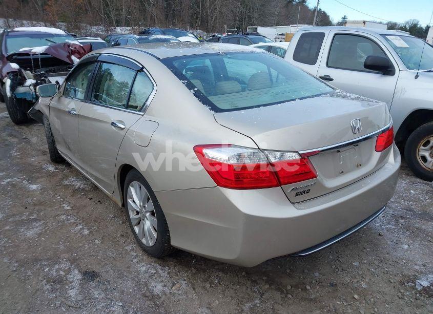 Photo 3 of 2014 Honda Accord EX-L (VIN 1HGCR2F87EA130761)