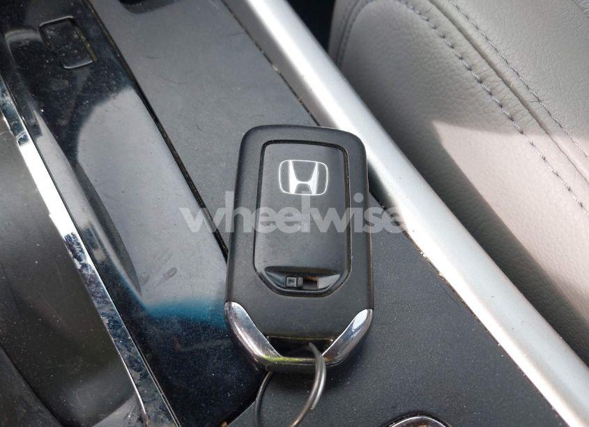 Photo 11 of 2014 Honda Accord EX-L (VIN 1HGCR2F87EA152159)