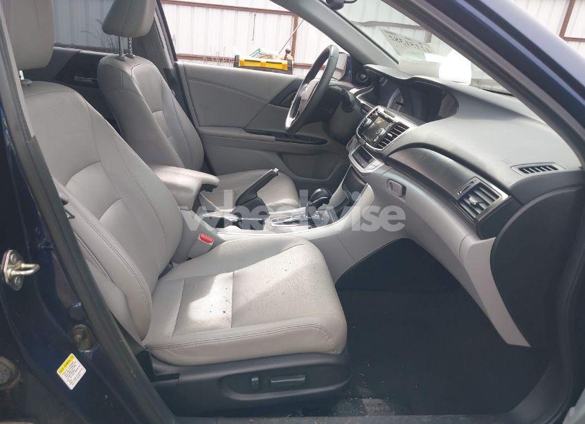 Photo 5 of 2014 Honda Accord EX-L (VIN 1HGCR2F87EA152159)