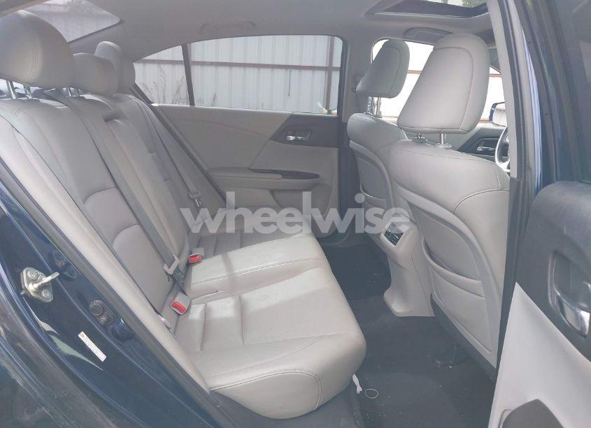 Photo 8 of 2014 Honda Accord EX-L (VIN 1HGCR2F87EA152159)