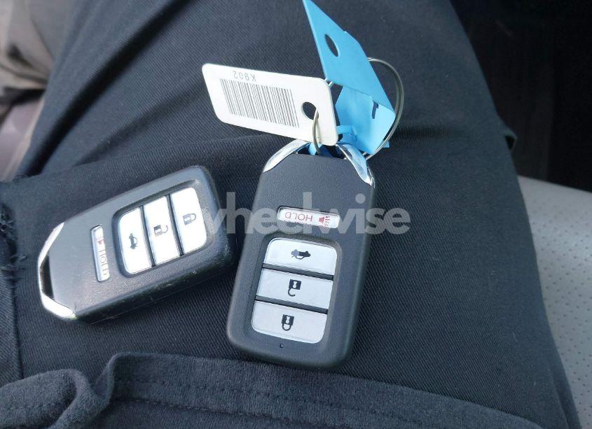 Photo 11 of 2014 Honda Accord EX-L (VIN 1HGCR2F87EA229063)