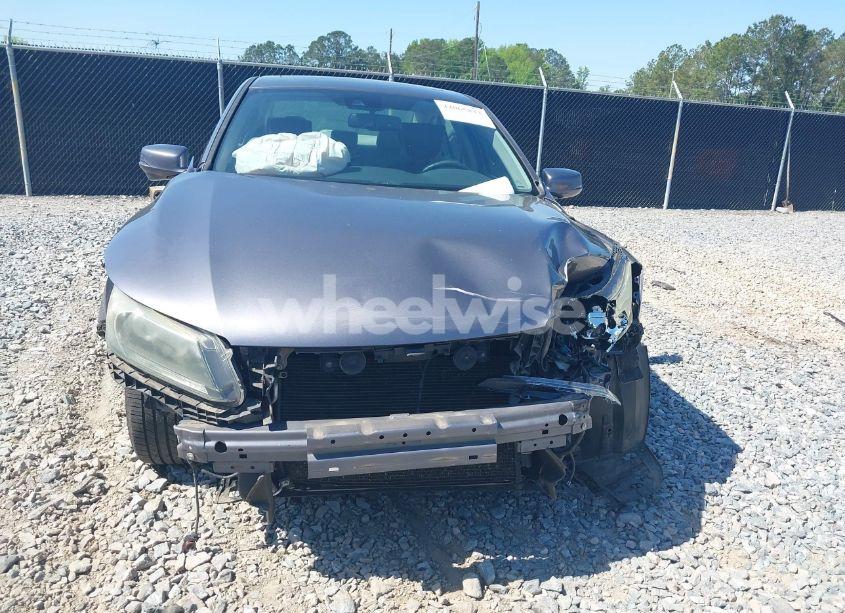 Photo 12 of 2015 Honda Accord EX-L (VIN 1HGCR2F87FA016843)