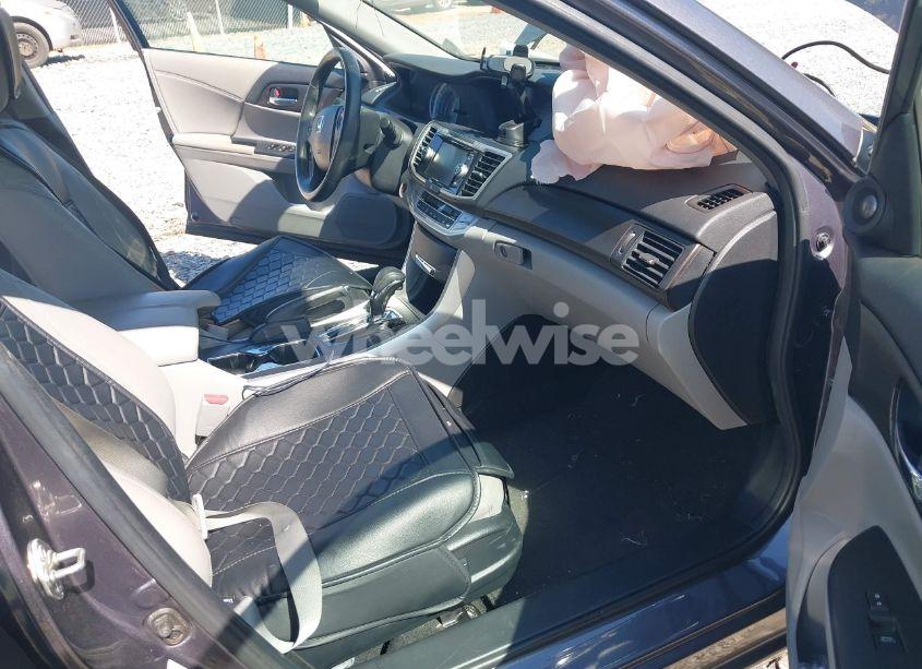 Photo 5 of 2015 Honda Accord EX-L (VIN 1HGCR2F87FA016843)