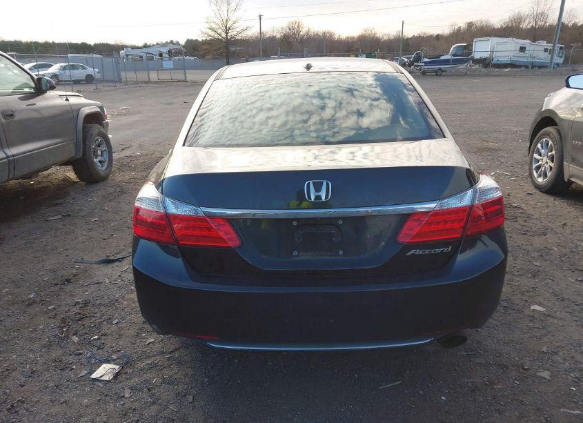 Photo 16 of 2015 Honda Accord EX-L (VIN 1HGCR2F87FA060163)