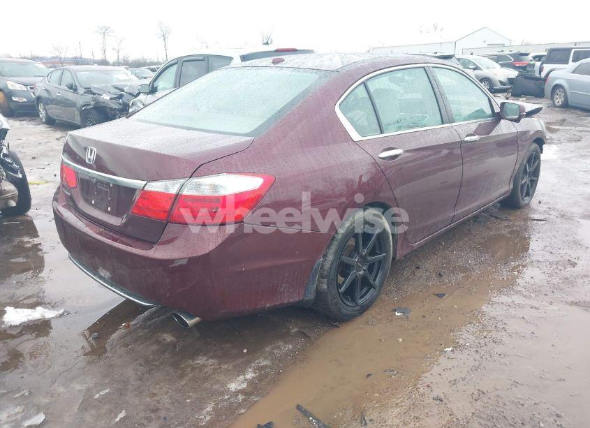 Photo 4 of 2015 Honda Accord EX-L (VIN 1HGCR2F87FA074841)