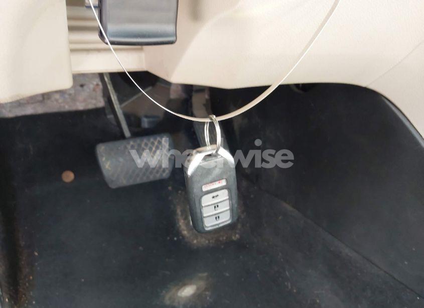 Photo 11 of 2015 Honda Accord EX-L (VIN 1HGCR2F87FA080090)