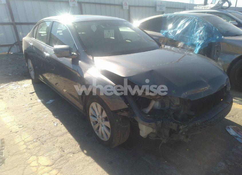 2015 Honda Accord EX-L (VIN 1HGCR2F87FA103058) main photo