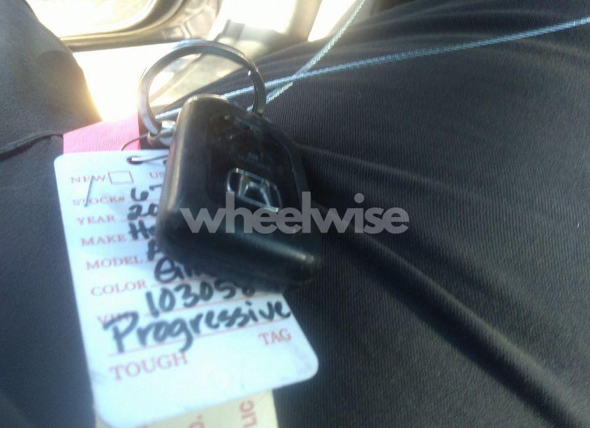 Photo 11 of 2015 Honda Accord EX-L (VIN 1HGCR2F87FA103058)