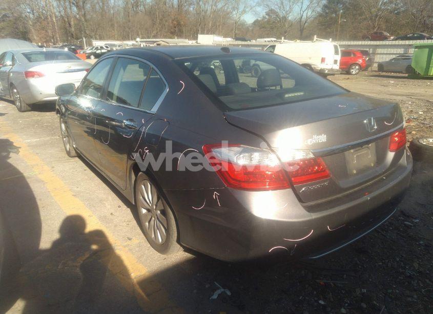 Photo 3 of 2015 Honda Accord EX-L (VIN 1HGCR2F87FA103058)