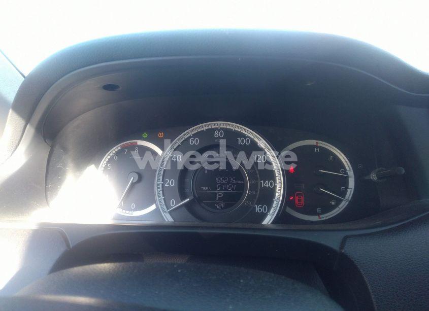 Photo 7 of 2015 Honda Accord EX-L (VIN 1HGCR2F87FA103058)