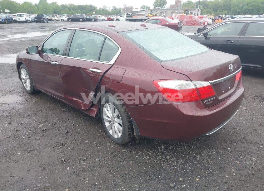 Photo 3 of 2015 Honda Accord EX-L (VIN 1HGCR2F87FA115288)